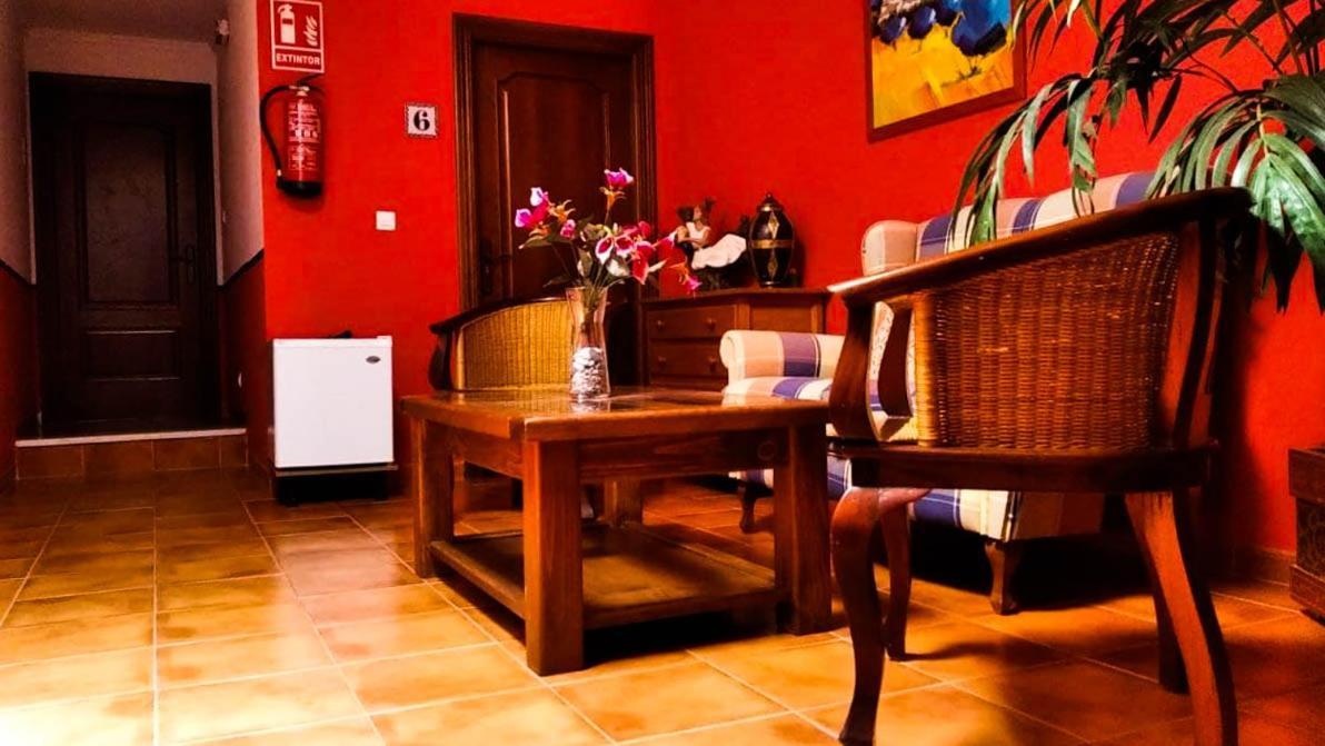 Hostal El Cascapenas De La Alpujarra Capileira Eksteriør bilde